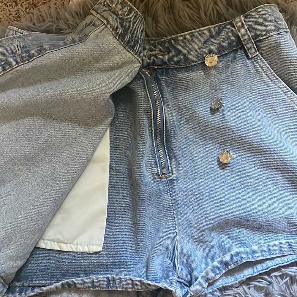 NWOT jean Skort - Picture 3 of 5